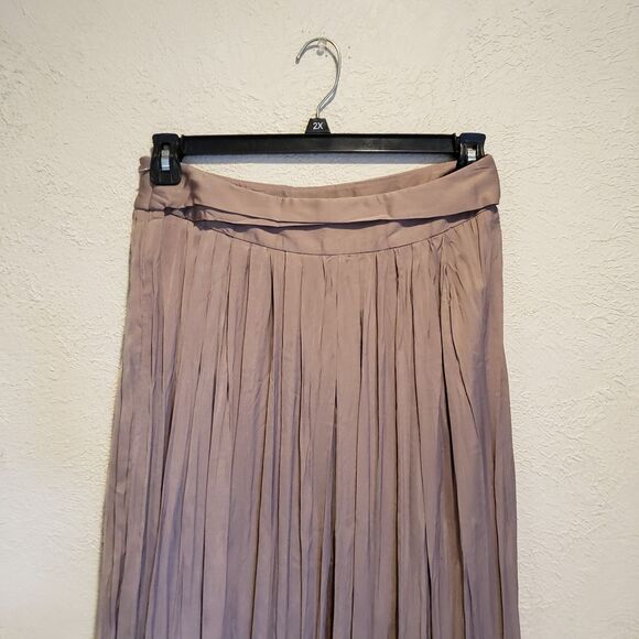 Womens Chicos Pleated Maxi Skirt  Tan Brown Silky Flowy Lined Size 0 NWT - Picture 6 of 8